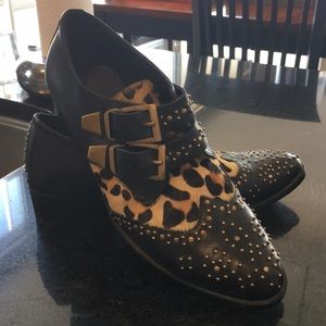 Topshop leopard shoes! Only worn once!